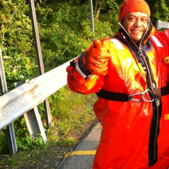 Meet your Posher, Junior - Picture 3 of 4